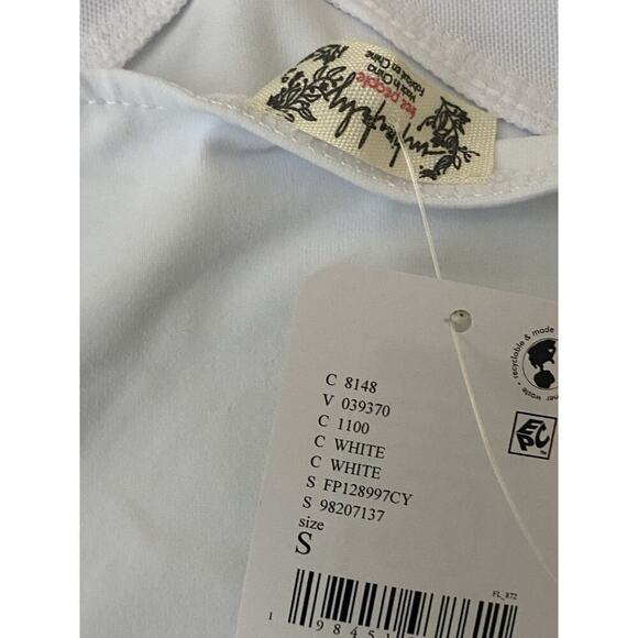 Intimately Free People Still Here Halter Cami Size S White Sporty Coquette - Picture 4 of 4